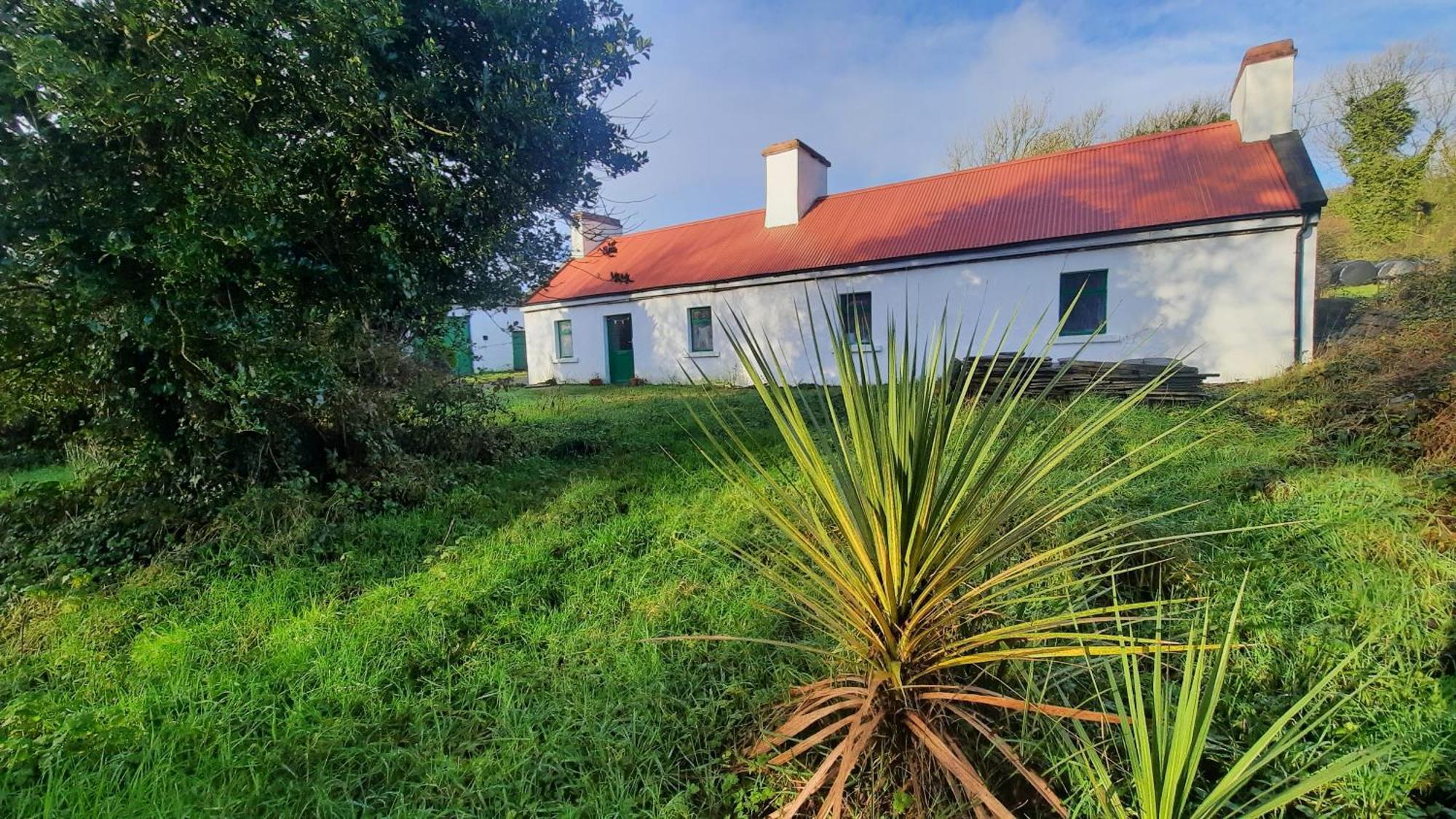 -Going Back In Time- 200 Year Old Farmhouse Creegh Bagian luar foto